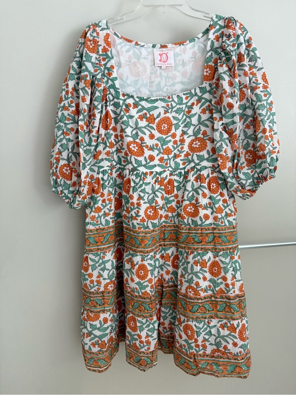 Victoria sunblock print Floral Puff-Sleeve Tiered Dress in White and Orange